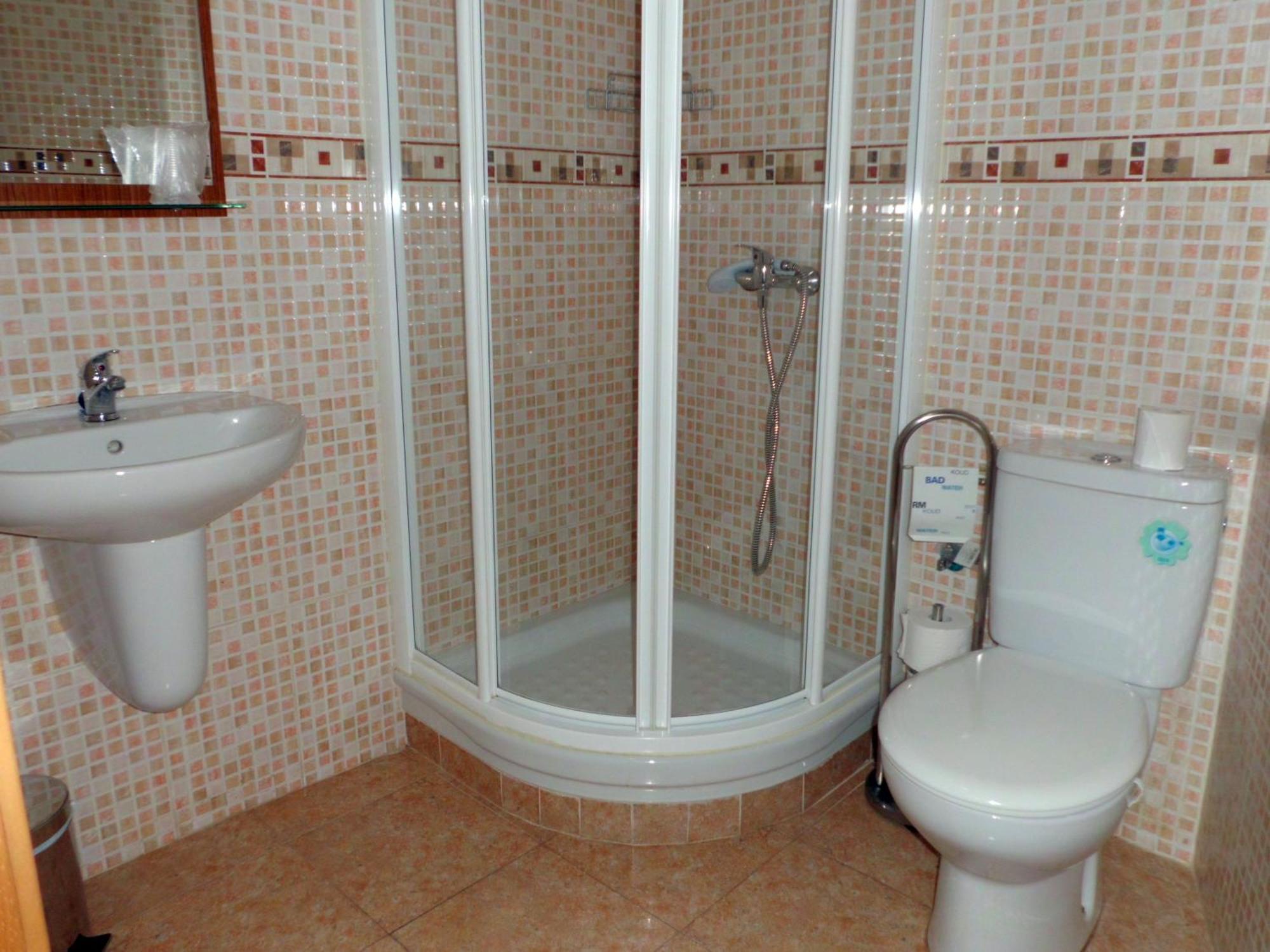 Hostal Abastos Valensiya Dış mekan fotoğraf